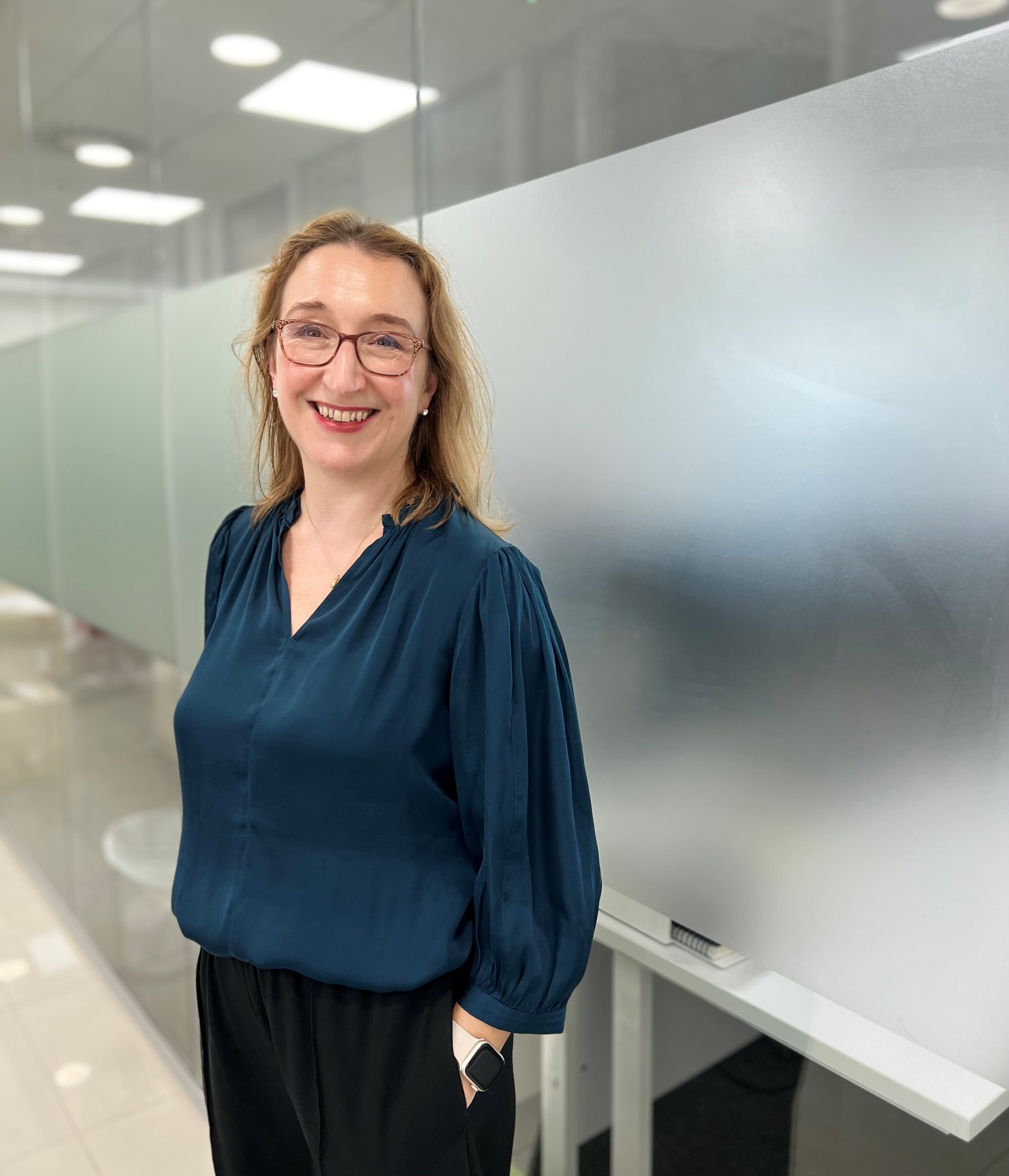 Headshot of Dominique Burnett