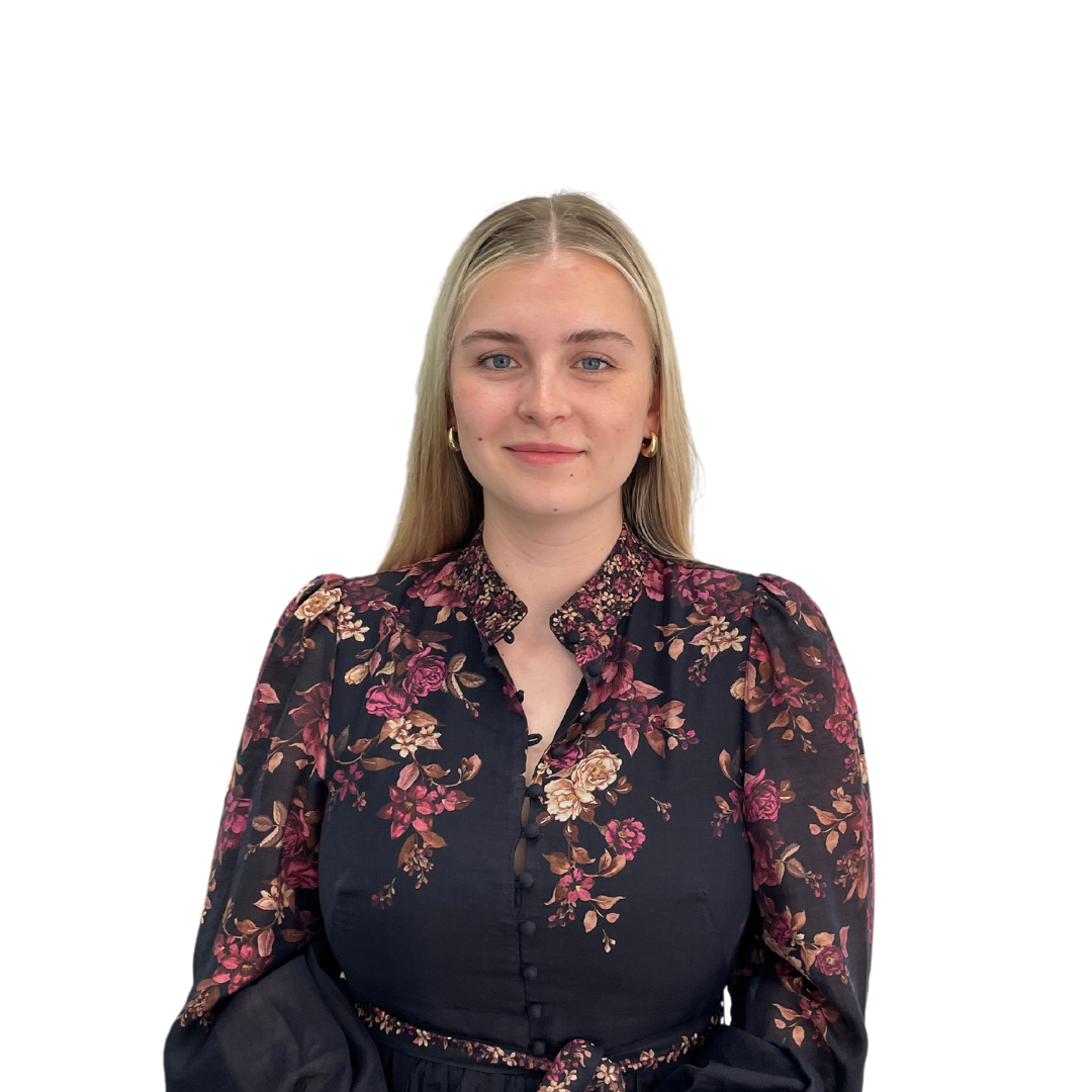 Headshot of Julia Dziegel