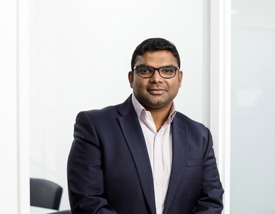 Headshot of Aslam Shareef