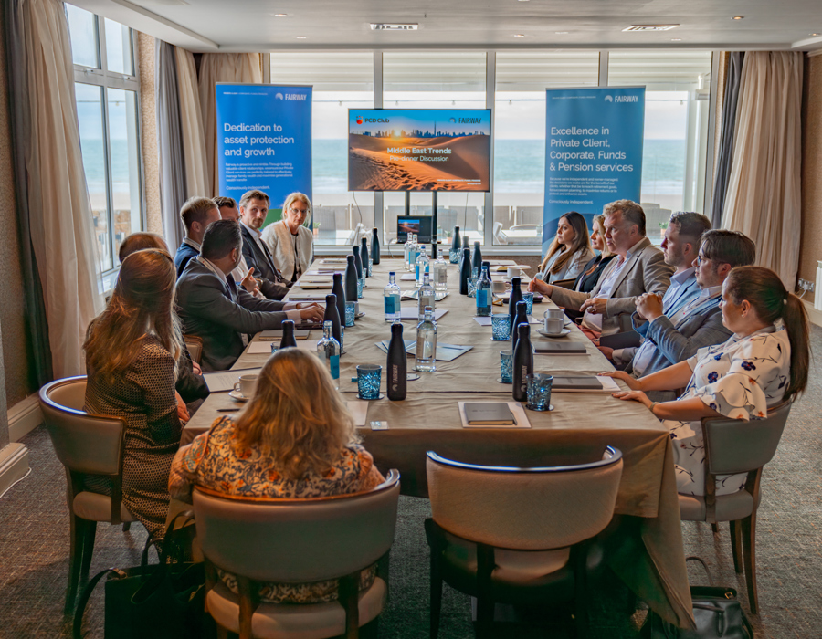 25 06 03 Fairway Group Pre Reception Boardroom 39