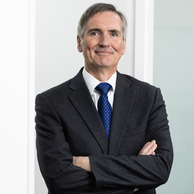 Ian Henderson Image