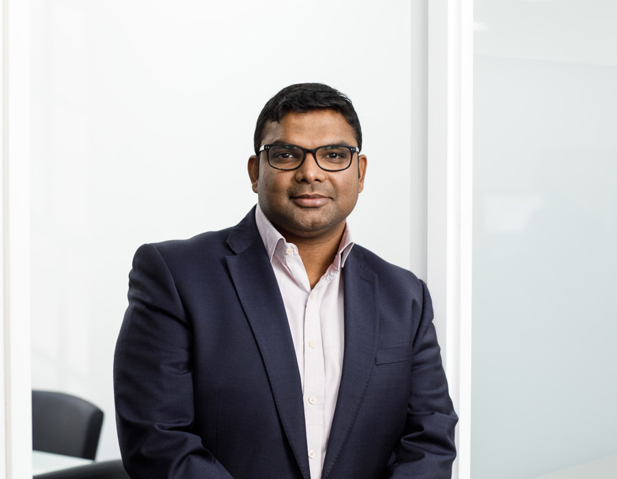 Headshot of Aslam Shareef